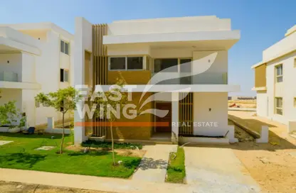 Villa - 3 Bedrooms - 3 Bathrooms for sale in Mountain View iCity - 5th Settlement Compounds - The 5th Settlement - New Cairo City - Cairo
