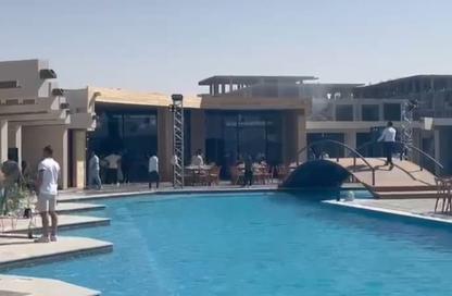 شاليه - 3 غرف نوم - 2 حمامات للبيع في دايركشن وايت - راس الحكمة - الساحل الشمالي