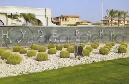 Townhouse - 3 Bedrooms - 4 Bathrooms for sale in The Residences - Hyde Park - New Cairo City - Cairo Townhouse - 3 Bedrooms - 4 Bathrooms for sale in The Residences - Hyde Park - New Cairo City - Cairo