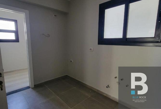 8261174 - صورة العقار 2