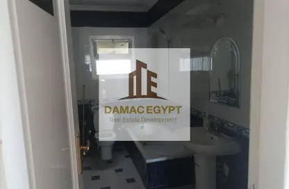 Apartment - 3 Bedrooms - 2 Bathrooms for sale in Crown central - 1st District - 6 October City - Giza