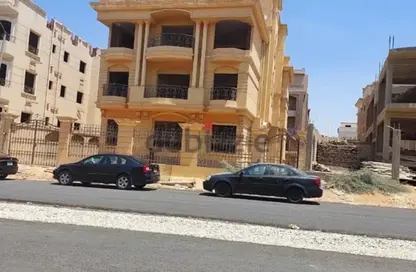 Villa - 7+ Bedrooms - 7+ Bathrooms for sale in Northern Expansions - 6 October City - Giza
