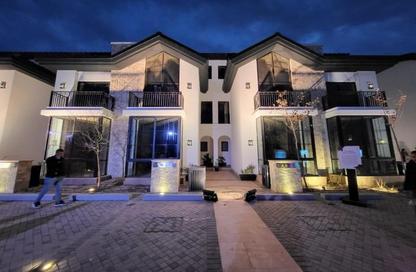 Villa - 2 Bedrooms - 2 Bathrooms for sale in The Marq ville - 5th Settlement Compounds - The 5th Settlement - New Cairo City - Cairo