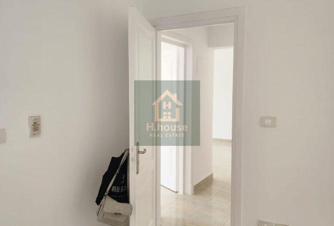 8251524 - Property Image 3