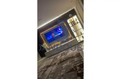 شقة - 3 غرف نوم - 3 حمامات للايجار في عمارات البنفسج - البنفسج - مدينة القاهرة الجديدة - القاهرة