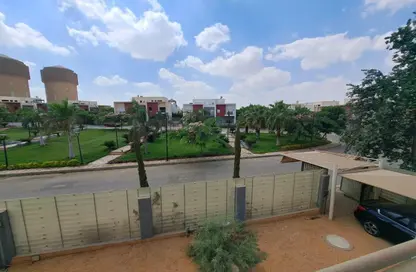 Villa - 5 Bedrooms - 4 Bathrooms for sale in Madinaty - Cairo