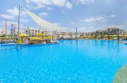 Chalet - 3 Bedrooms - 2 Bathrooms for sale in La Vista Bay - La Vista - Qesm Ad Dabaah - North Coast