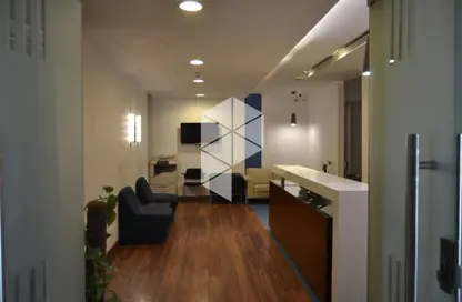 مساحات مكتبية - استوديو - 5 حمامات للايجار في شارع ال ٩٠ الجنوبي - شارع التسعين الجنوبي - التجمع الخامس - مدينة القاهرة الجديدة - القاهرة