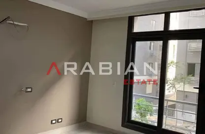 شقة - 3 غرف نوم - 3 حمامات للبيع في ستودا - شيراتون المطار - النزهة - القاهرة