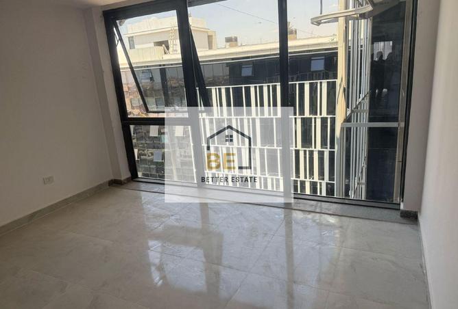 8117220 - Property Main Image