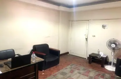 Office Space - Studio - 1 Bathroom for sale in El Mansheya - Hay El Gomrok - Alexandria