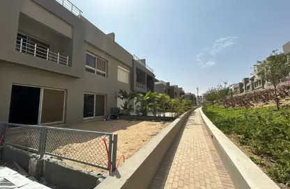 Townhouse - 3 Bedrooms - 4 Bathrooms for sale in Etapa - Sheikh Zayed Compounds - Sheikh Zayed City - Giza