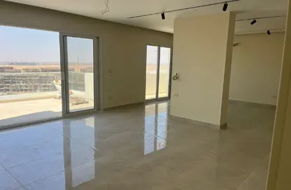 Apartment - 2 Bedrooms - 3 Bathrooms for rent in Mountain View iCity - 5th Settlement Compounds - The 5th Settlement - New Cairo City - Cairo