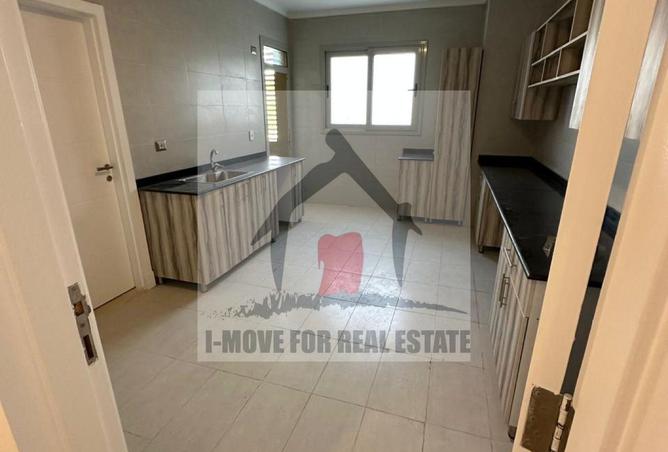 8010615 - Property Image 2