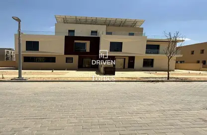 Townhouse - 3 Bedrooms - 3 Bathrooms for sale in The Estates - Sheikh Zayed Compounds - Sheikh Zayed City - Giza