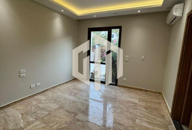 8328804 - Property Main Image