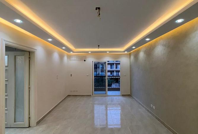 8207077 - Property Image 2