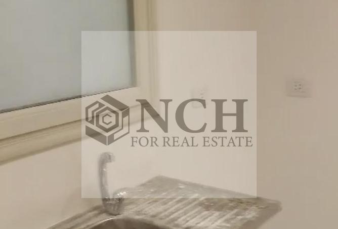 8240038 - Property Image 3