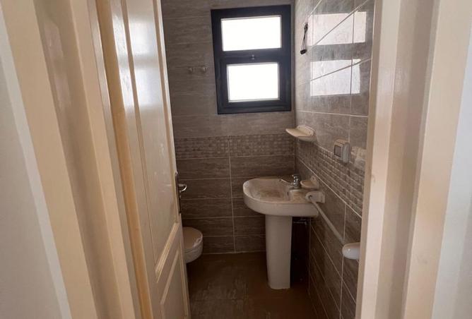 8021040 - Property Image 3