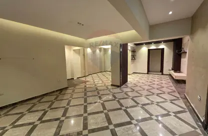 Apartment - 2 Bedrooms - 1 Bathroom for rent in Al Geish Road - Glim - Hay Sharq - Alexandria Apartment - 2 Bedrooms - 1 Bathroom for rent in Al Geish Road - Glim - Hay Sharq - Alexandria