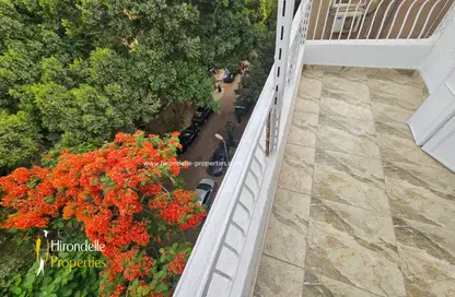 Apartment - 2 Bedrooms - 2 Bathrooms for sale in Sarayat Al Maadi - Hay El Maadi - Cairo