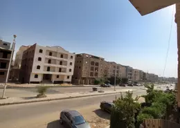 شقة - 2 غرف نوم - 3 حمامات للبيع في المنطقة الرابعة - مدينة الشروق - القاهرة