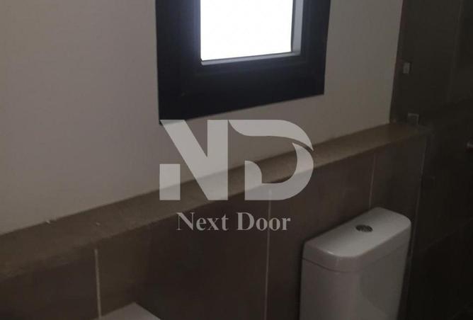 8122266 - Property Image 2
