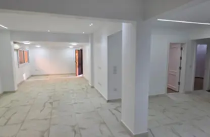 Apartment - 3 Bedrooms - 2 Bathrooms for sale in District 4 - The 5th Settlement - New Cairo City - Cairo