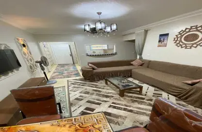 Apartment - 2 Bedrooms - 1 Bathroom for rent in 16th District - Sheikh Zayed City - Giza