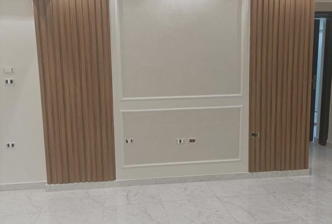 8452363 - Property Main Image