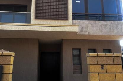 Apartment - 3 Bedrooms - 3 Bathrooms for sale in Pyramids Hills - Cairo Alexandria Desert Road - 6 October City - Giza