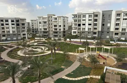 Apartment - 3 Bedrooms - 3 Bathrooms for sale in Hyde Park - New Cairo City - Cairo