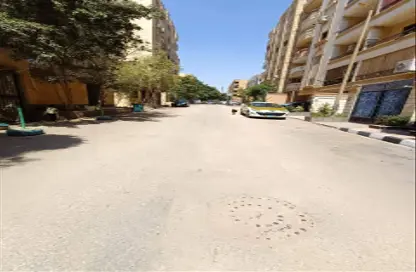 شقة - 3 غرف نوم - 2 حمامات للبيع في البوابة الثالثة - منقرع - حدائق الاهرام - الجيزة