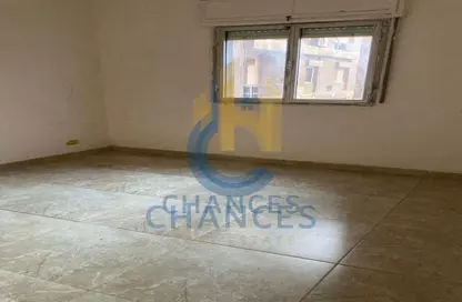Apartment - 3 Bedrooms - 2 Bathrooms for sale in Cornish El Nile St. - Maadi - Hay El Maadi - Cairo