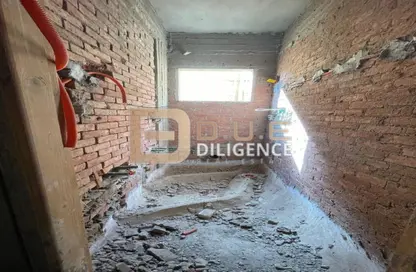 شقة - 4 غرف نوم - 2 حمامات للبيع في المنطقة د - حى جنوب الاكايمية - مدينة القاهرة الجديدة - القاهرة