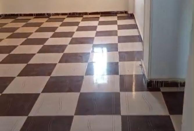 8022329 - Property Image 2
