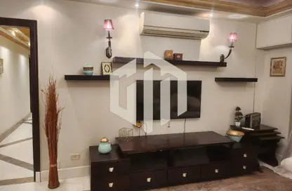 شقة - 2 غرف نوم - 2 حمامات للايجار في الباتيو 1 - المستثمرين الشمالية - مدينة القاهرة الجديدة - القاهرة