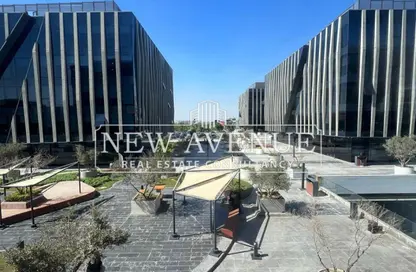 مساحات مكتبية - استوديو - 1 حمام للايجار في ايستاون - كمبوندات التجمع الخامس - التجمع الخامس - مدينة القاهرة الجديدة - القاهرة