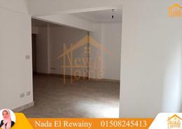 شقة - 3 غرف نوم for للايجار in طريق الجيش - لوران - حي شرق - الاسكندرية