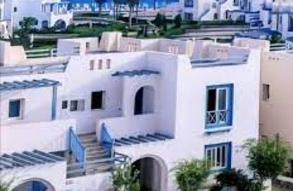 Chalet - 3 Bedrooms - 2 Bathrooms for sale in Mountain View - Ras Al Hekma - North Coast