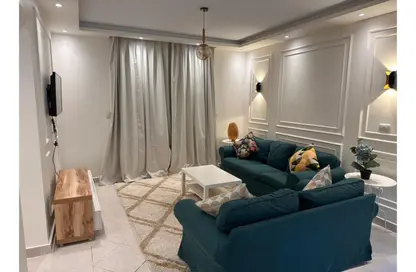 Apartment - 3 Bedrooms - 3 Bathrooms for rent in Gardenia City Compound Nasr City - Zahraa Madinat Nasr - Nasr City - Cairo