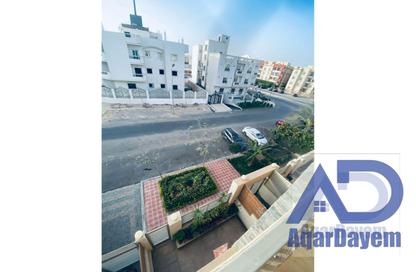 Apartment - 3 Bedrooms - 3 Bathrooms for rent in 8th District - Sheikh Zayed City - Giza