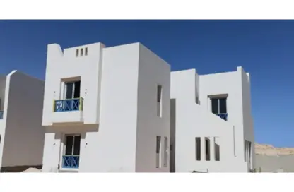شاليه - 2 غرف نوم - 2 حمامات للبيع في ماونتن فيو راس الحكمة - راس الحكمة - الساحل الشمالي