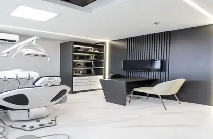 Clinic - Studio - 1 Bathroom for sale in West Leaves - 1st District - 6 October City - Giza