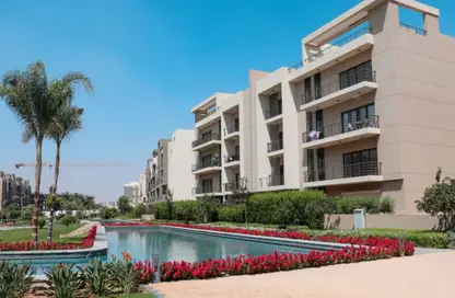 Apartment - 3 Bedrooms - 3 Bathrooms for sale in Moon Residences - Fifth Square - The 5th Settlement - New Cairo City - Cairo