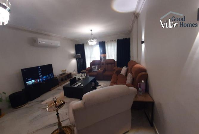 8180585 - Property Image 2