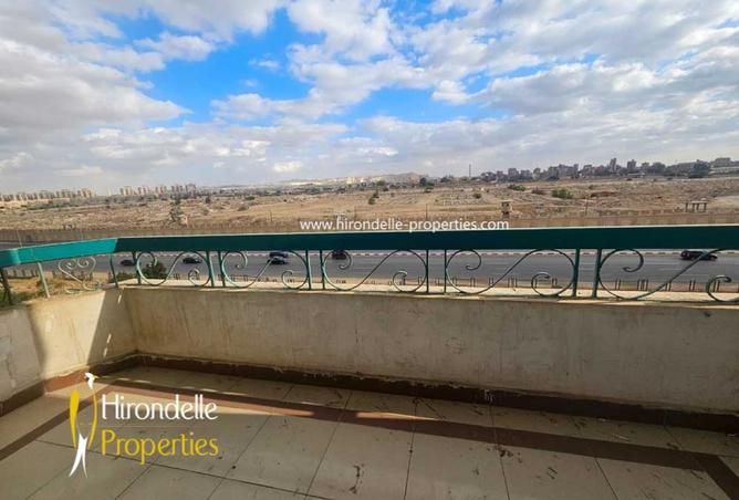 8472681 - Property Image 3