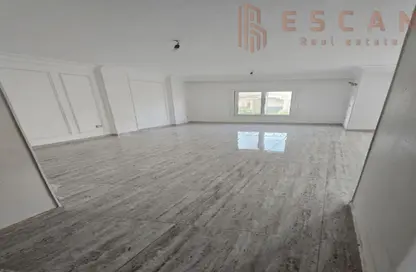 شقة - 3 غرف نوم - 3 حمامات للايجار في شارع مصطفي مرعي - الياسمين 7 - الياسمين - مدينة القاهرة الجديدة - القاهرة