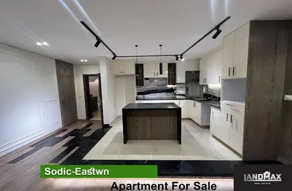 Apartment - 2 Bedrooms - 4 Bathrooms for sale in Eastown - 5th Settlement Compounds - The 5th Settlement - New Cairo City - Cairo