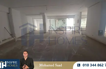 مكتب عمل جماعي - استوديو - 1 حمام للايجار في لوران - حي شرق - الاسكندرية